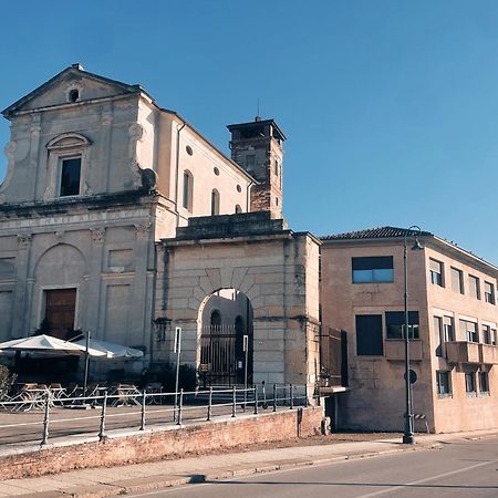 Primavera Al Teatro Romano Верона Экстерьер фото