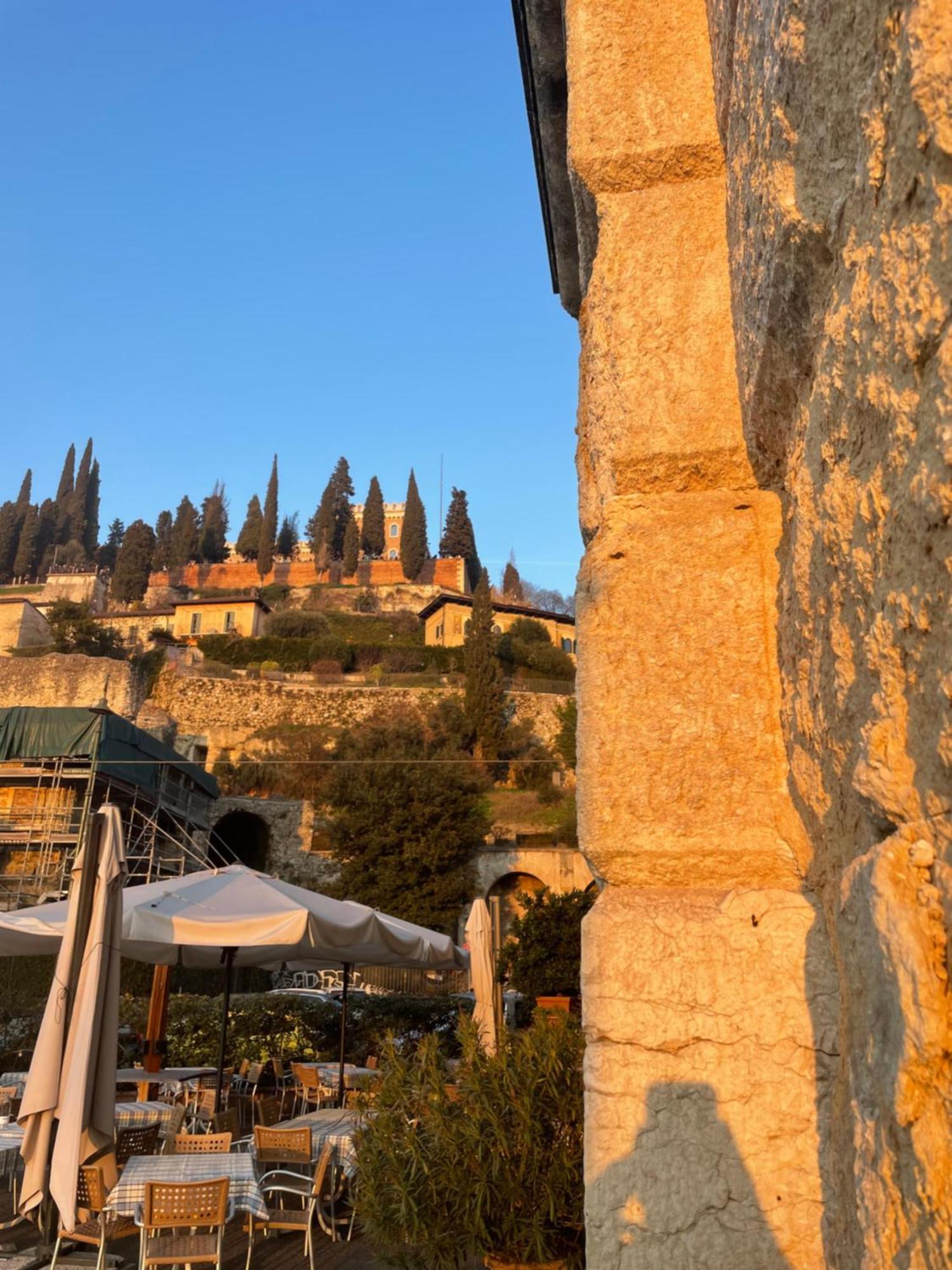 Primavera Al Teatro Romano Верона Экстерьер фото