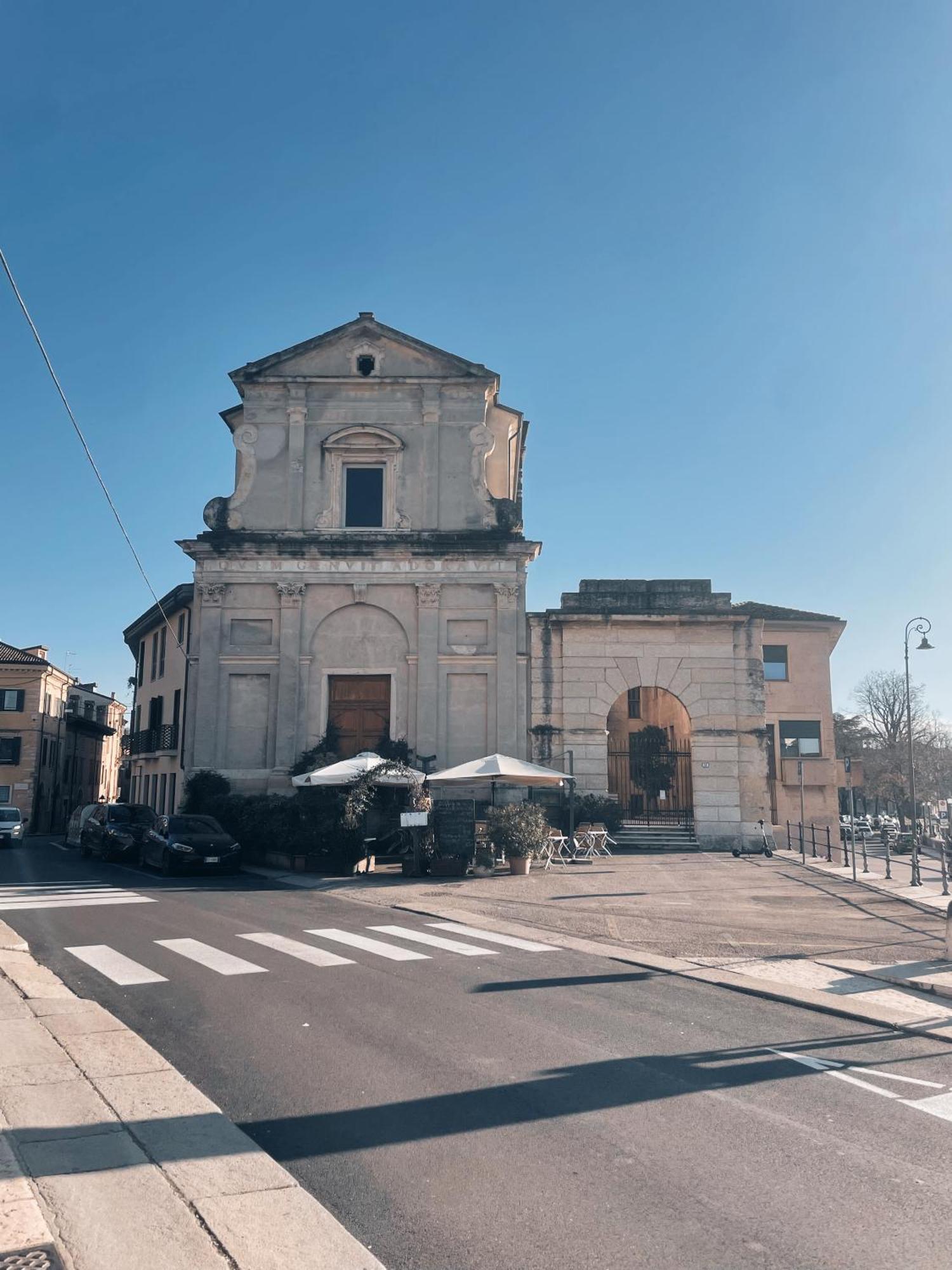 Primavera Al Teatro Romano Верона Экстерьер фото